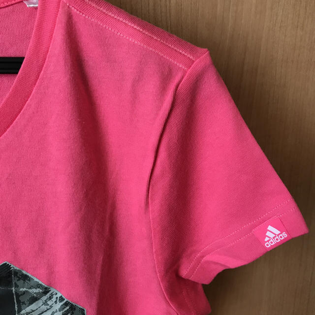 adidas(アディダス)のadidas Tシャツ レディースのトップス(Tシャツ(半袖/袖なし))の商品写真