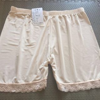 みみ様専用 ペチコート パンツ 花レース付 ベージュ&黒 2枚セット ストレッチ(ショートパンツ)