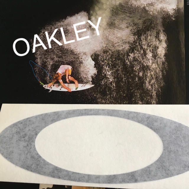 Oakley(オークリー)のOAKLEYオークレーUS限定BIGオーバルダイカットblackステッカー スポーツ/アウトドアのスポーツ/アウトドア その他(サーフィン)の商品写真