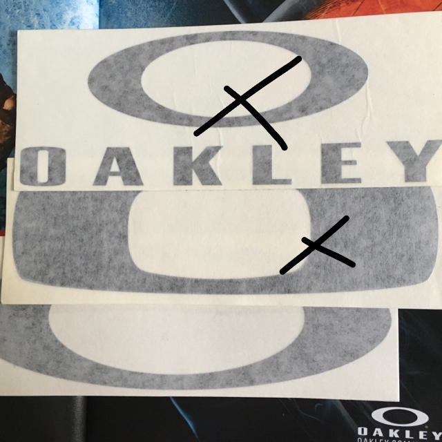 Oakley(オークリー)のOAKLEYオークレーUS限定BIGオーバルダイカットblackステッカー スポーツ/アウトドアのスポーツ/アウトドア その他(サーフィン)の商品写真