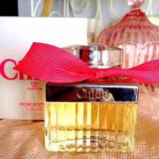 クロエ(Chloe)の限定再販Chloe ローズ ほぼ未使用(香水(女性用))