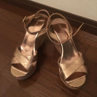 ジミーチュウ(JIMMY CHOO)のジミーチュウ グリッターサンダル(サンダル)