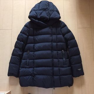 TATRAS(ダウンコート ・ グリーン・カーキ/緑色系)のフリマ TATRAS(ダウンコート ・ グリーン・カーキ/緑色系)のフリマ