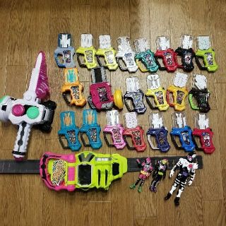 仮面ライダーエグゼイド　ベルト,ガシャット(その他)