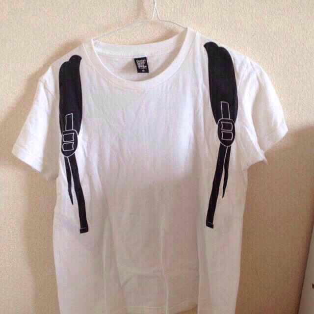 Design Tshirts Store graniph(グラニフ)のバックプリントTシャツ レディースのトップス(Tシャツ(半袖/袖なし))の商品写真