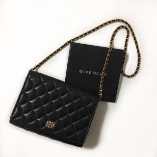 GIVENCHY ジバンシー マトラッセ ショルダーバッグ クラッチバッグバッグ