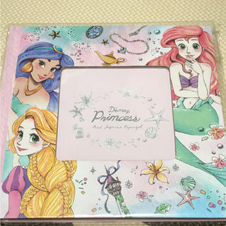Disney 新品 ディズニー プリンセスアルバムの通販 ラクマ