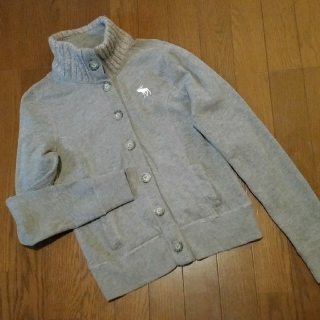 Abercrombie&Fitch(アバクロンビーアンドフィッチ)のアユ イェスル様専用 Abercrombie リブスウェットトップス☆グレー レディースのトップス(トレーナー/スウェット)の商品写真