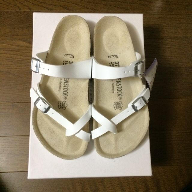 BIRKENSTOCK(ビルケンシュトック)のBIRKEN STOK レディースの靴/シューズ(サンダル)の商品写真