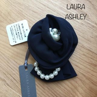 ローラアシュレイ(LAURA ASHLEY)の新品未使用☆ローラ アシュレイ コサージュ(ブローチ/コサージュ)