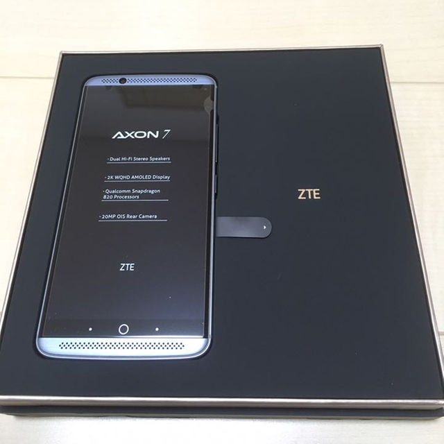 ZTE Axon7 A2017G クオーツグレイ 並行輸入品 スマホ/家電/カメラのスマートフォン/携帯電話(スマートフォン本体)の商品写真