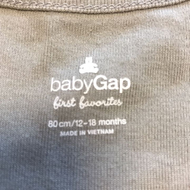 babyGAP(ベビーギャップ)のベビーギャップ ロンパース 80 ペンギン☆ キッズ/ベビー/マタニティのベビー服(~85cm)(カバーオール)の商品写真