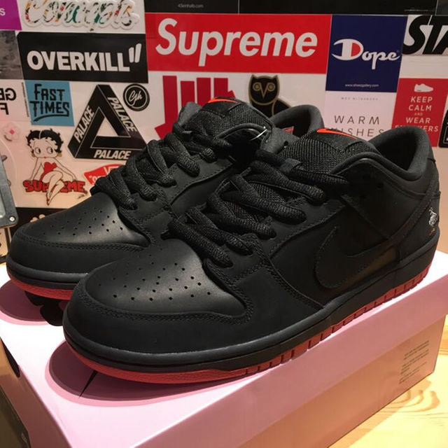 NIKE(ナイキ)のNIKE SB DUNK LOW TRD QS PIGEON 29cm メンズの靴/シューズ(スニーカー)の商品写真