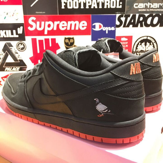 NIKE(ナイキ)のNIKE SB DUNK LOW TRD QS PIGEON 29cm メンズの靴/シューズ(スニーカー)の商品写真