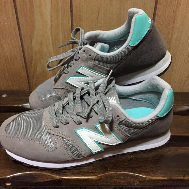 New Balance(ニューバランス)の【美品】ニューバランス373 レディースの靴/シューズ(スニーカー)の商品写真