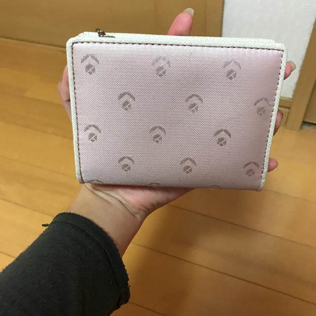 PRIVATE LABEL(プライベートレーベル)の二つ折り財布 レディースのファッション小物(財布)の商品写真