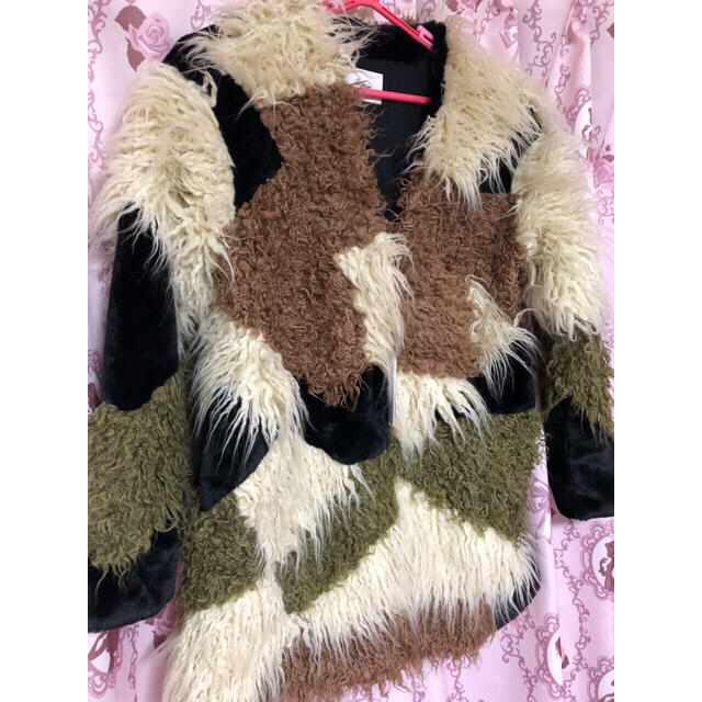 MURUA(ムルーア)の売り切り 値下げ MURUA ファーコート レディースのジャケット/アウター(毛皮/ファーコート)の商品写真