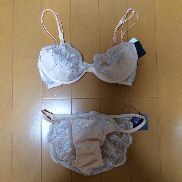 Ravijour♡ブラセット