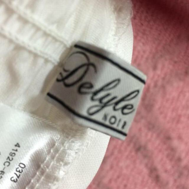 Delyle NOIR(デイライルノアール)のDelyle NOIR♡チューブトップ レディースのトップス(ベアトップ/チューブトップ)の商品写真