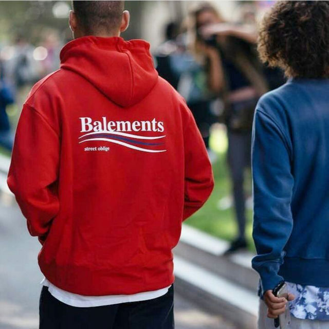 BALEMENTS バレモン パーカー Balenciaga Vetements