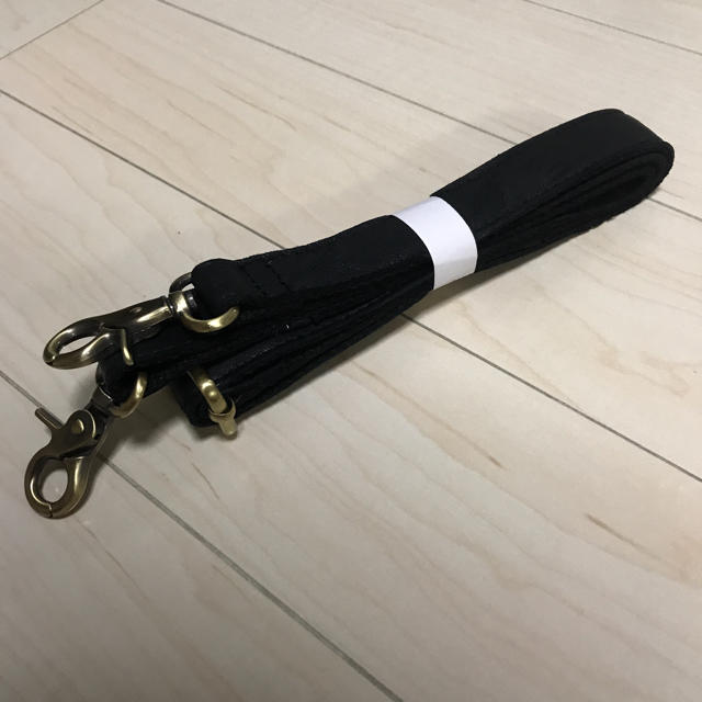 Beams 新品 本革 ショルダーストラップ 黒の通販 By ただいま検査入院中です ビームスならラクマ Beams 新品 本革 ショルダーストラップ 黒の通販 By ただいま検査入院中です ビームスならラクマ