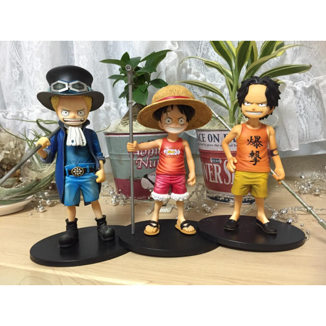 Banpresto One Piece エース サボ ルフィ幼少期フィギュア の通販 By A M バンプレストならラクマ