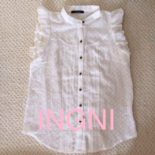 イング(INGNI)のINGNI 白シャツ(シャツ/ブラウス(半袖/袖なし))