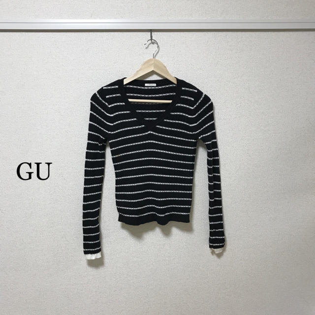 GU(ジーユー)のボーダーＶネックニット レディースのトップス(ニット/セーター)の商品写真