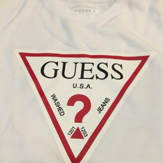 ゲス(GUESS)のGUESS トレーナー(スウェット)