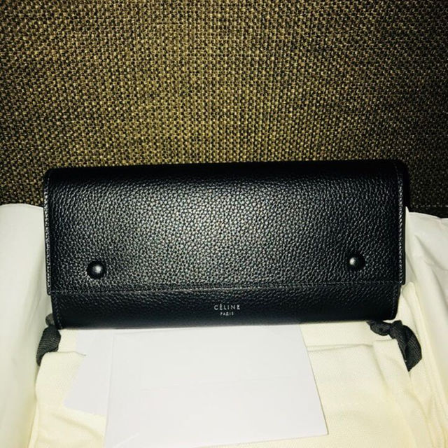 celine(セリーヌ)のceline セリーヌ LARGE FLAP MULTI FUNCTION 財布 レディースのファッション小物(財布)の商品写真