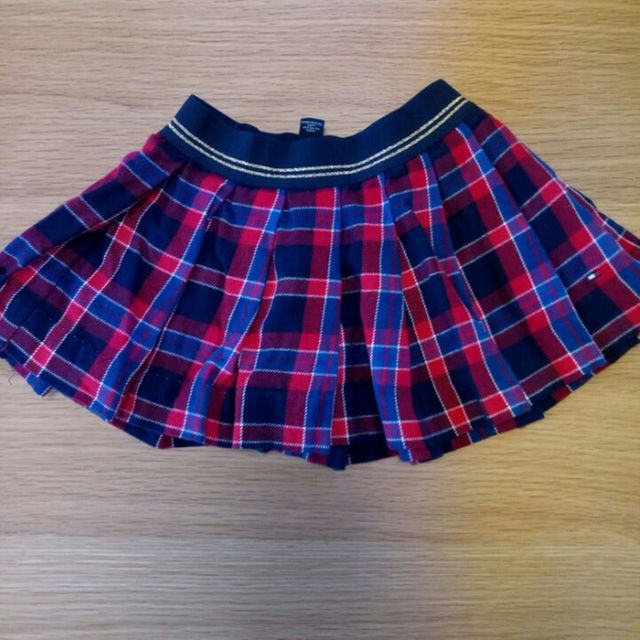 TOMMY HILFIGER(トミーヒルフィガー)の子ども服　tommy hilfiger スカート キッズ/ベビー/マタニティのベビー服(~85cm)(スカート)の商品写真