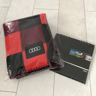 アウディ(AUDI)の非売品  Audi2018カレンダー＆ブランケット(ノベルティグッズ)