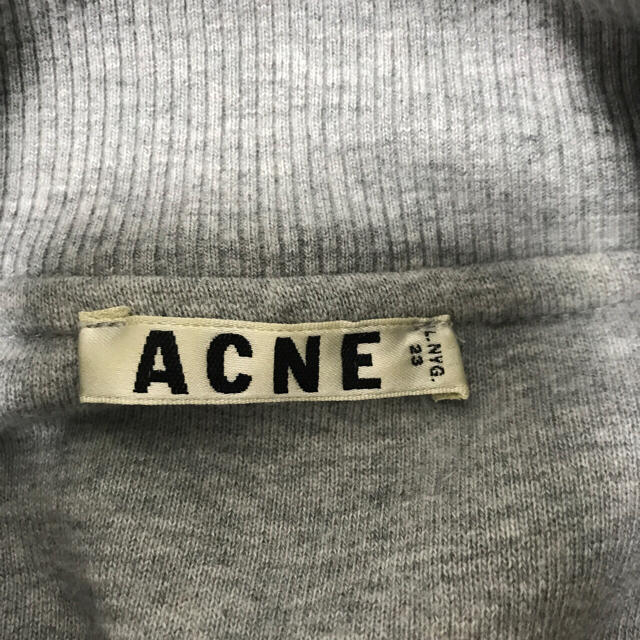 ACNE(アクネ)のアリックスさま専用 レディースのトップス(トレーナー/スウェット)の商品写真