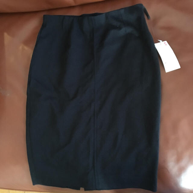 UNIQLO(ユニクロ)のUNIQLO ポンチ ペンシル スカート レディースのスカート(ひざ丈スカート)の商品写真