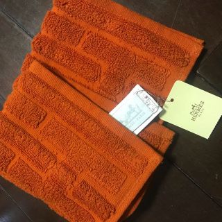 エルメス(Hermes)の新品タグ付き エルメス ハンドタオル オレンジ 送料込み(その他)