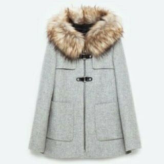 ザラ(ZARA)のZARA WOMAN ファー付きコート(ピーコート)