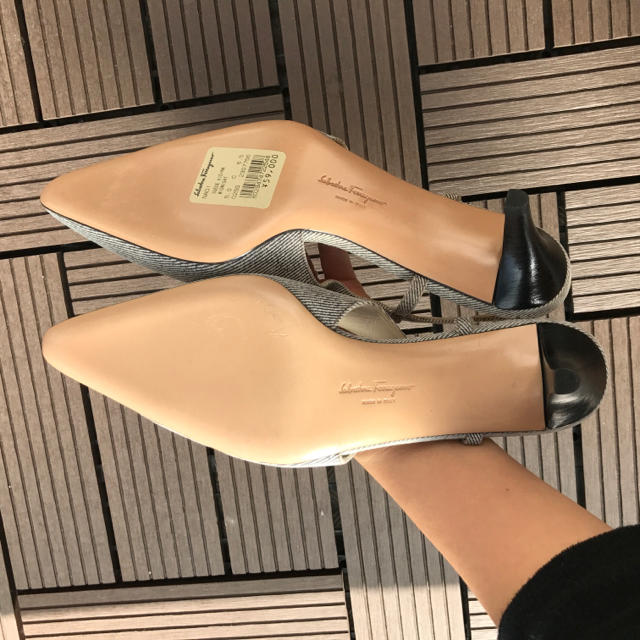 Salvatore Ferragamo(サルヴァトーレフェラガモ)のフェラガモ♡パンプス レディースの靴/シューズ(ハイヒール/パンプス)の商品写真