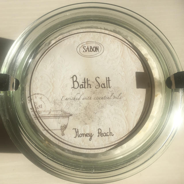 SABON(サボン)のSABONバスソルト ハニーピーチ コスメ/美容のボディケア(入浴剤/バスソルト)の商品写真