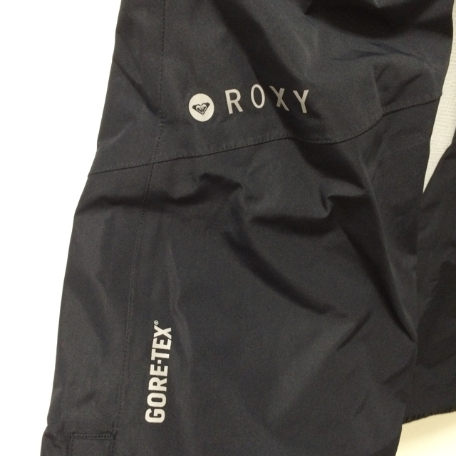 Roxy(ロキシー)のROXY # 新品 定価¥34000 GORETEX スノボ ウェア レディース スポーツ/アウトドアのスノーボード(ウエア/装備)の商品写真
