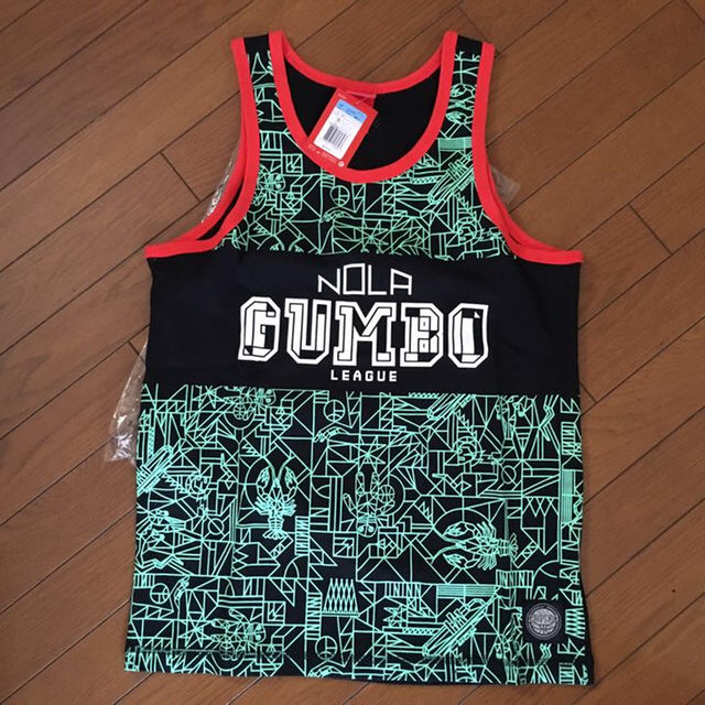 NIKE NOLA GUMBO Tシャツ Mサイズ。