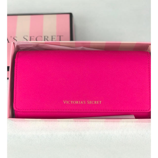 Victoria's Secret(ヴィクトリアズシークレット)のVICTORIA'S SECRET 長財布 ピンク レディースのファッション小物(財布)の商品写真