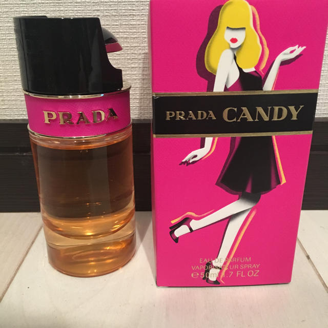 PRADA(プラダ)のPRADA♡香水♡たっぷり50ml♡ コスメ/美容の香水(香水(女性用))の商品写真