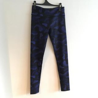 ルルレモン(lululemon)のlululemon pants size6 *outlet*(ヨガ)