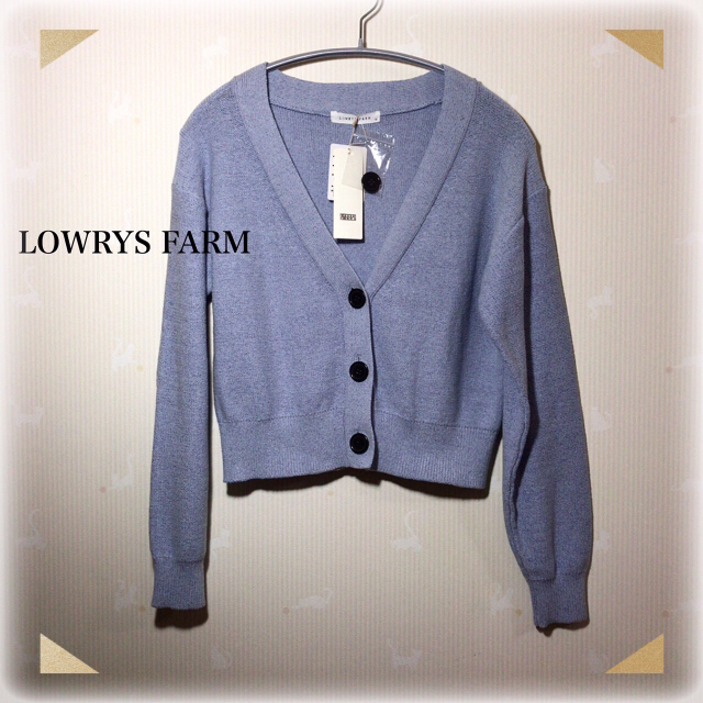 INGNI(イング)のINGNI オフショル ニット& LOWRYS FARM 新品カーディガン レディースのトップス(ニット/セーター)の商品写真