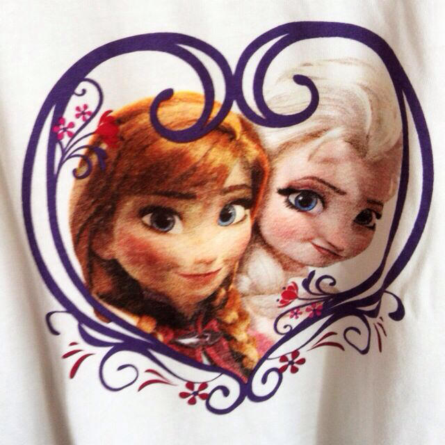 Avail(アベイル)のアナと雪の女王 Tシャツ♡ レディースのトップス(Tシャツ(半袖/袖なし))の商品写真