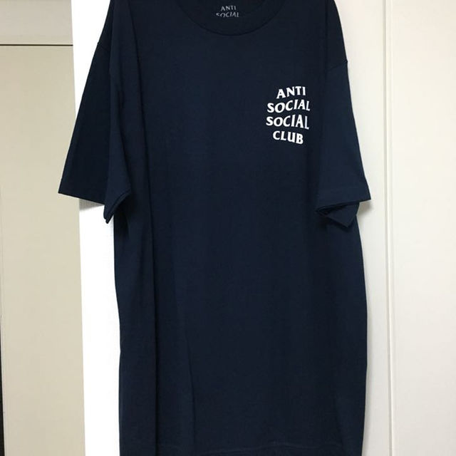 アンチソーシャルソーシャルクラブ 半袖Tシャツ 新品未使用 ネイビー Lサイズ