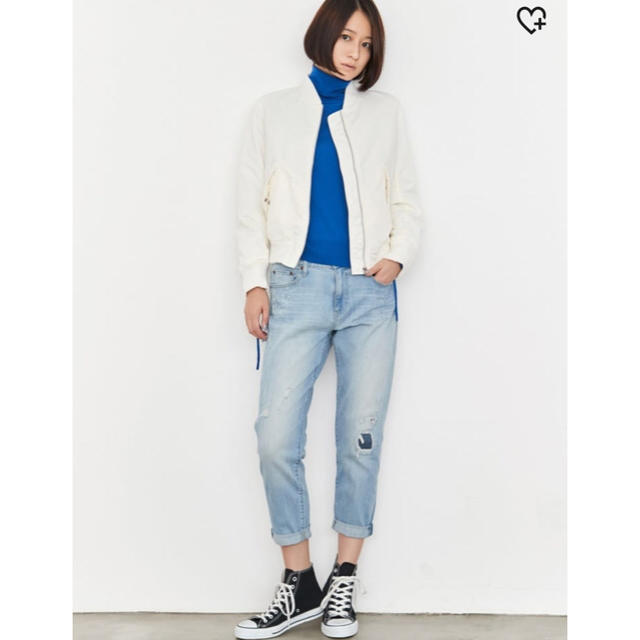 UNIQLO(ユニクロ)のユニクロ×JW アンダーソン オーバーサイズタートルネックセーター M／白 新品 レディースのトップス(ニット/セーター)の商品写真