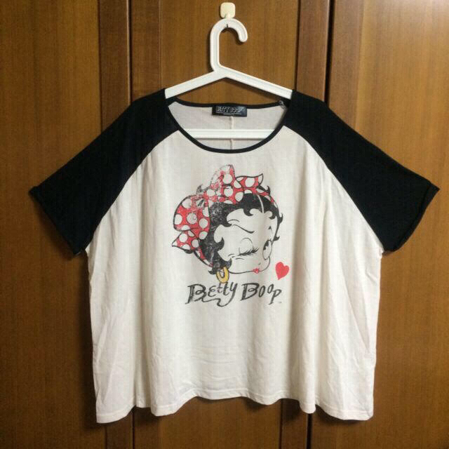 GRL(グレイル)のラグランTシャツ レディースのトップス(Tシャツ(半袖/袖なし))の商品写真