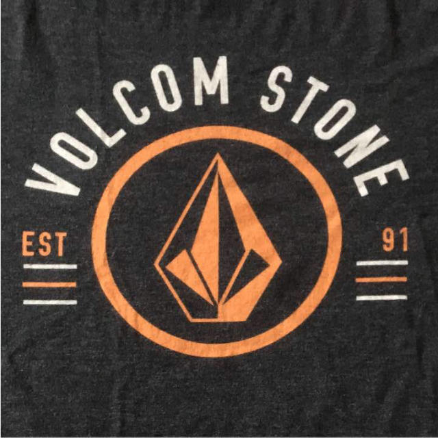 volcom(ボルコム)のボルコム Tシャツ 美品 メンズのトップス(Tシャツ/カットソー(半袖/袖なし))の商品写真