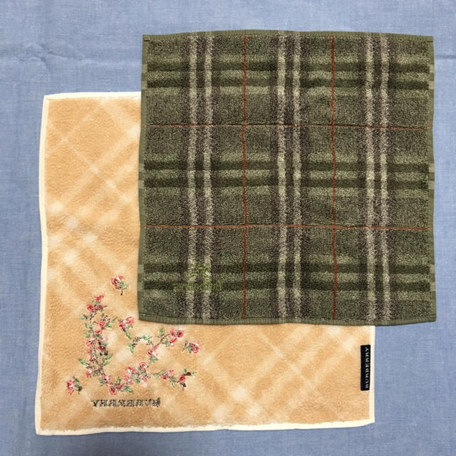 BURBERRY(バーバリー)のBurberry タオルハンカチ2枚組 レディースのファッション小物(ハンカチ)の商品写真